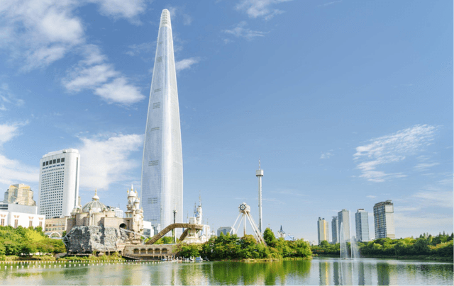 menara lotte world